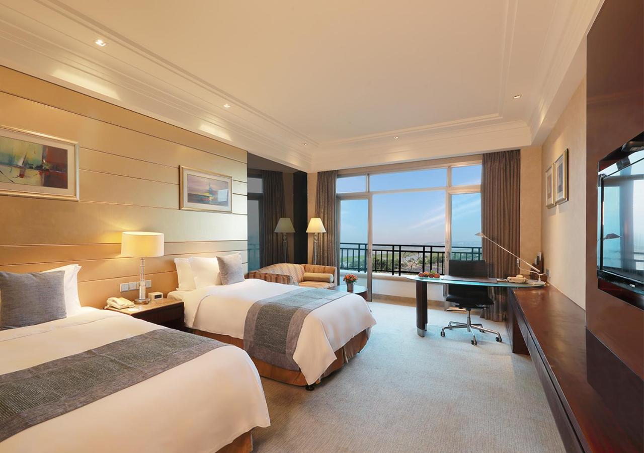 Howard Johnson Riverfront Plaza Fuzhou Fuzhou  Eksteriør bilde